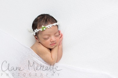 Newborn baby white headband and blanket